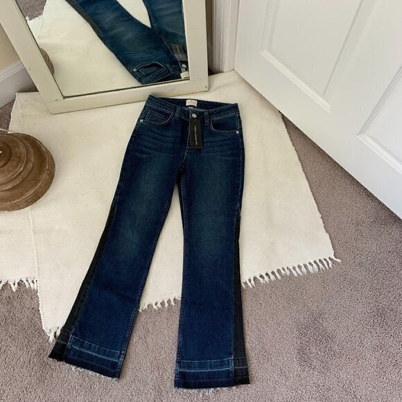 NWT French Connection Split Tone Raw Hem Flare Jeans Size 0 - Picture 3 of 12